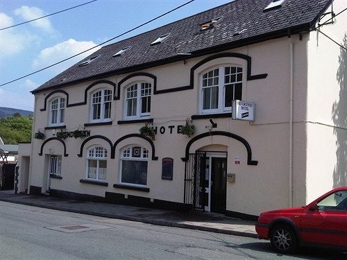 The Hendrewen Hotel Treorchy Eksteriør billede